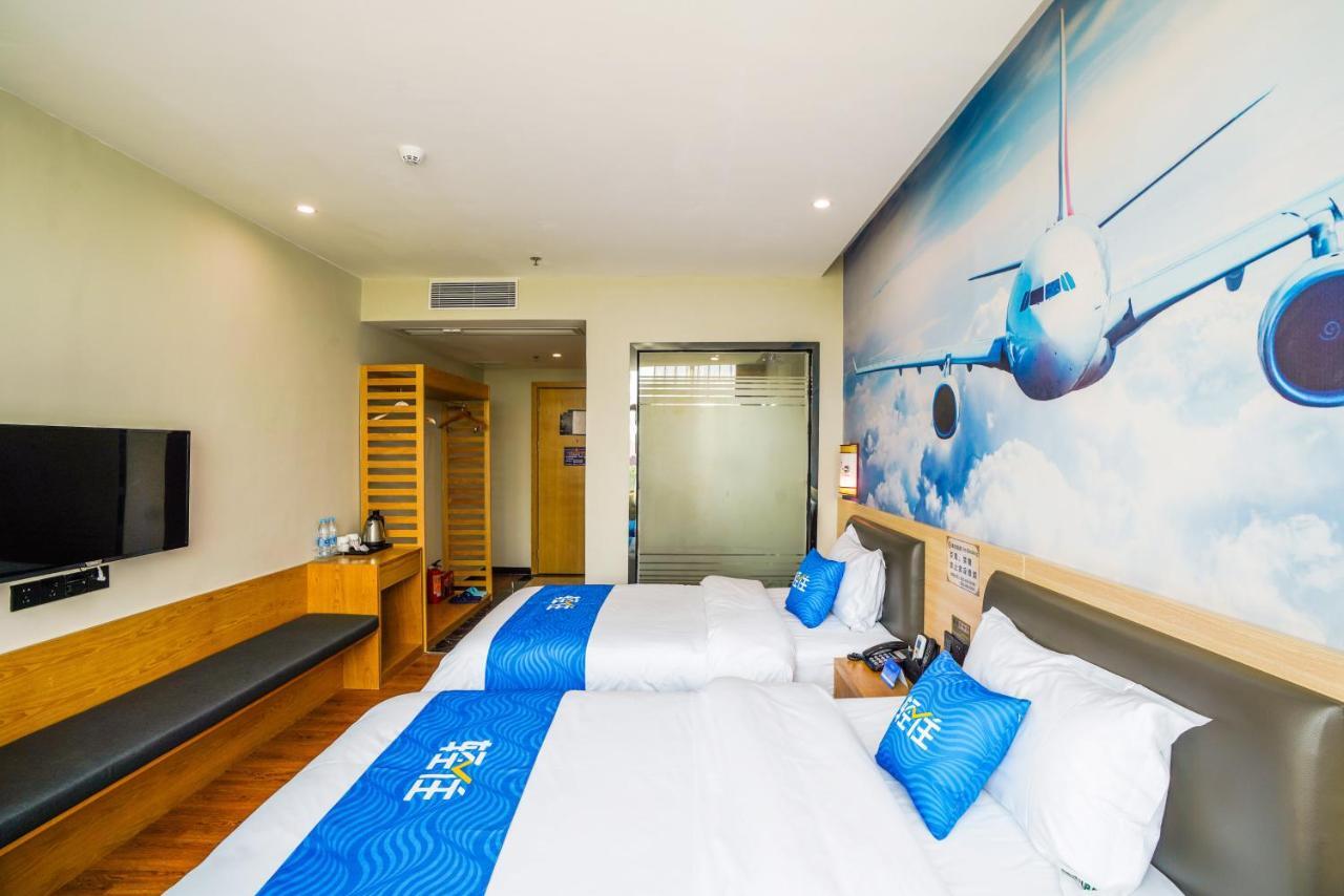 Felice Hotel-Guangzhou Baiyun International Airport Renhe Metro Station Branch Eksteriør billede