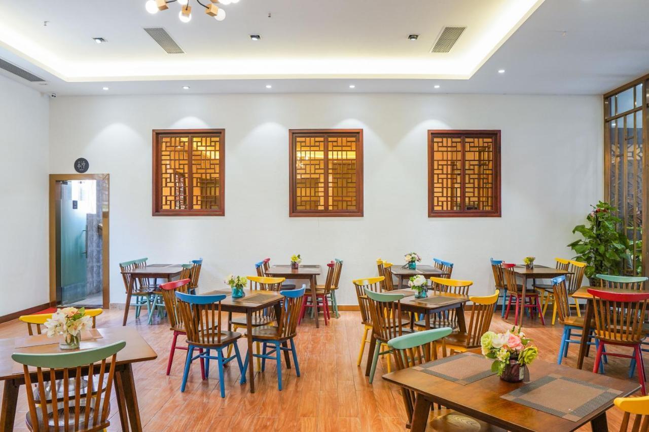 Felice Hotel-Guangzhou Baiyun International Airport Renhe Metro Station Branch Eksteriør billede